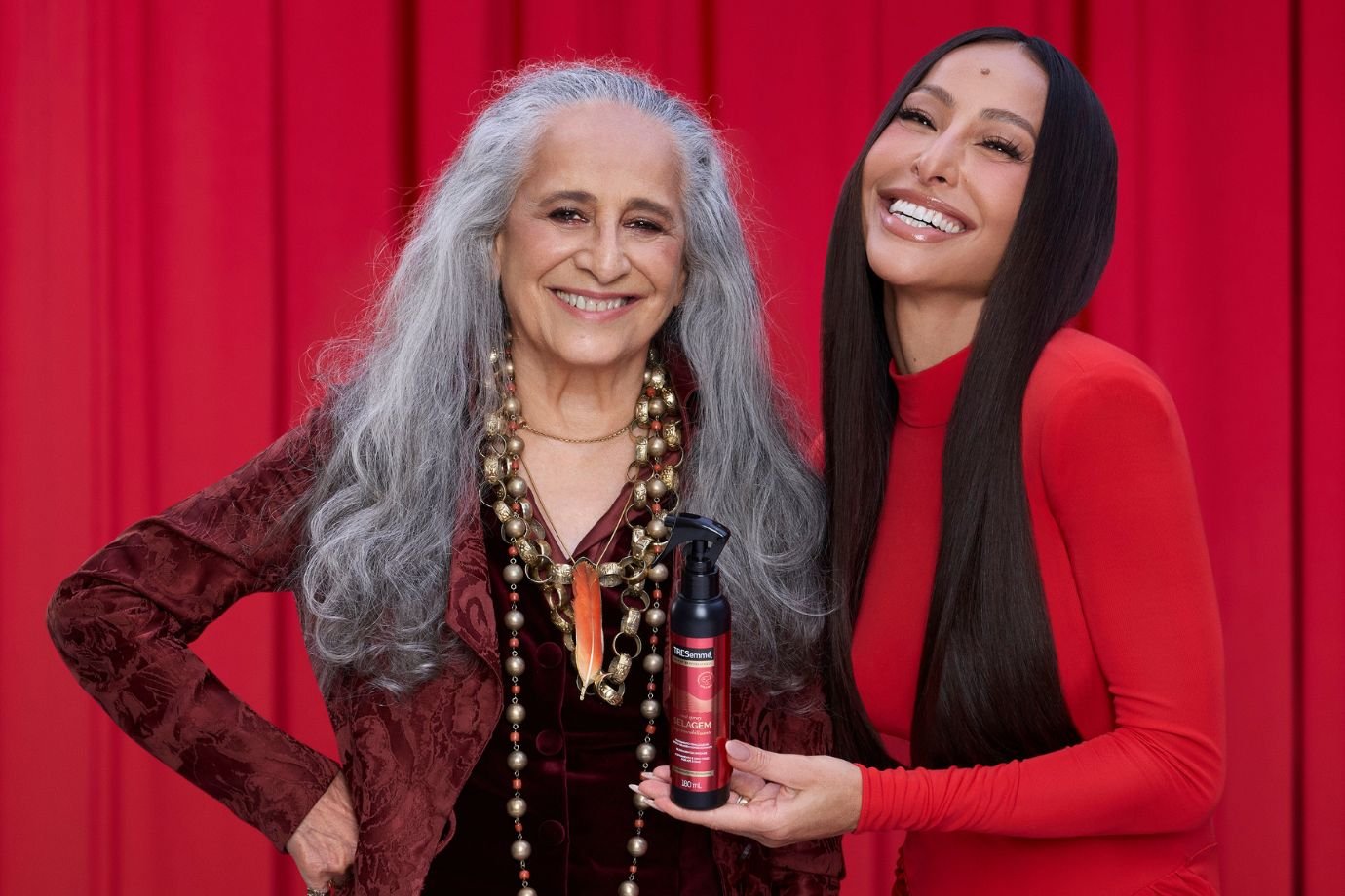 Tresemmé aposta no poder do storytelling com Maria Bethânia e Sabrina Sato em nova campanha